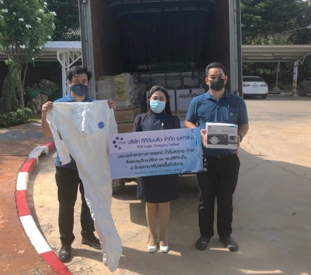 TTW ส่งความห่วงใยให้แก่บุคลากรทางการแพทย์ มอบอุปกรณ์ทางการแพทย์ สู้ภัย COVID – 19