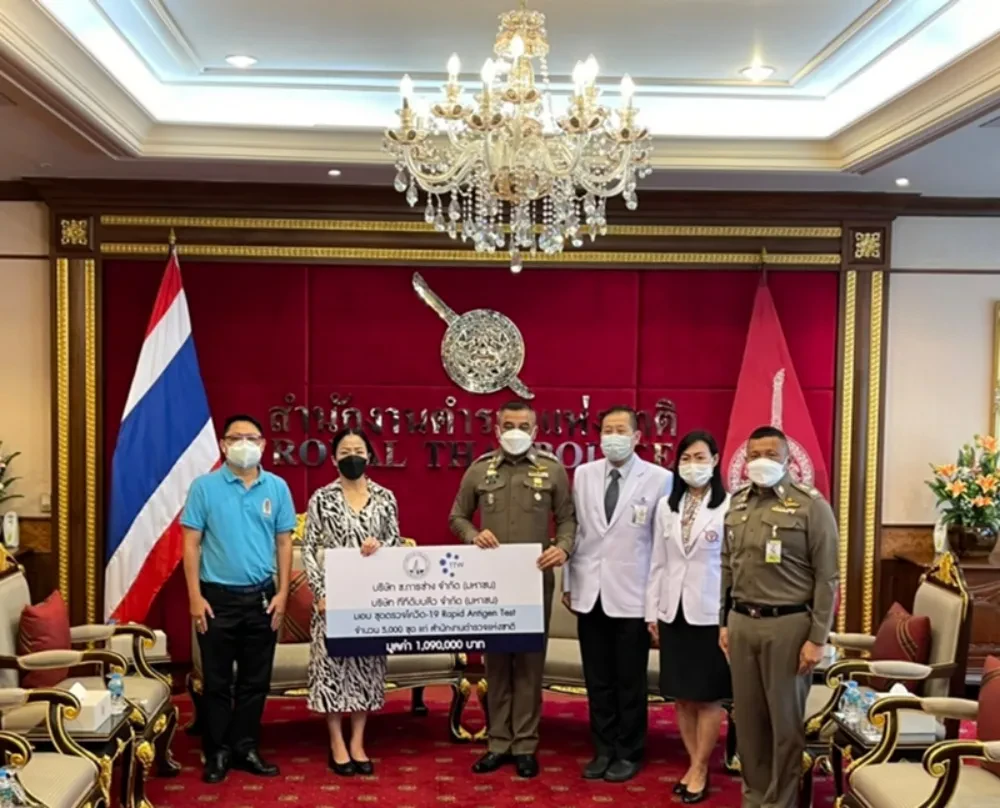 TTW together with CH. Karnchang donated 5,000 set of Rapid Antigen Test kits for COVID-19 for the Royal Thai Police
