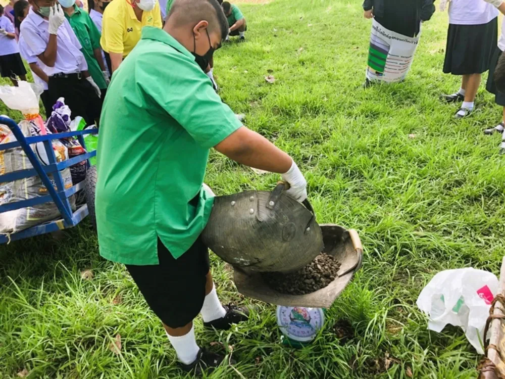 TTW organized a training program on “Compost, Save the Earth, Save the Environment” to promote waste separation and composting of food waste
