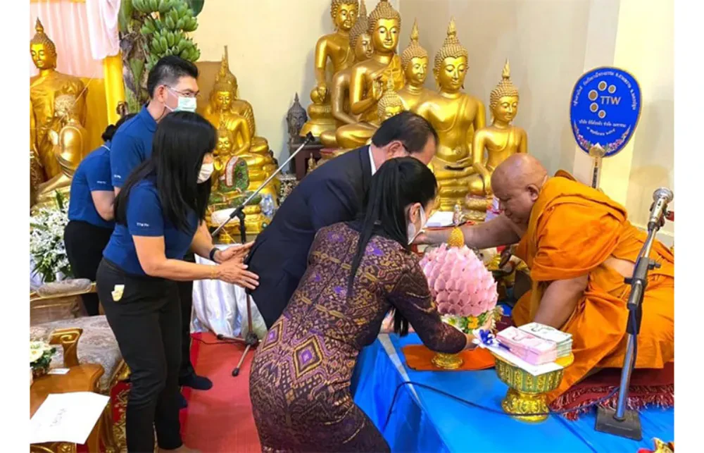 TTW Public Company Limited organized the Kathin unity ceremony for the year 2022 at Kanlayanee Songtham Temple. Nakhon Pathom Province