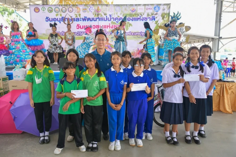 TTW collaborates with the We Love Tha Chin River Club in Nakhon Pathom Province to organize activities on National Youth Day and National River and Canal Conservation Day in 2023. These events aim to raise awareness among the younger generation about the value of rivers and canals