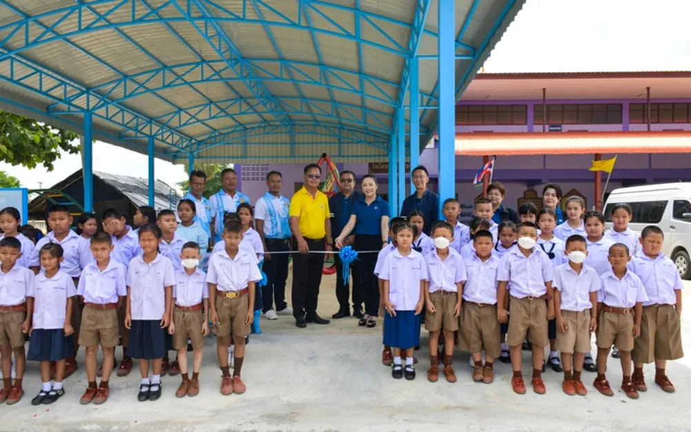 TTW ร่วมสนับสนุนการก่อสร้างรั้วอาคารศูนย์เด็กเล็กให้แก่ศูนย์พัฒนาเด็กเล็ก ตำบลบางระกำ และสนับสนุนโครงการปรับปรุงพื้นที่หลังคาและซ่อมแซมเครื่องเล่นสนามเด็กเล่น เพื่อเพิ่มความสุขในการเรียนรู้ให้แก่โรงเรียนวัดสุขวัฒนาราม