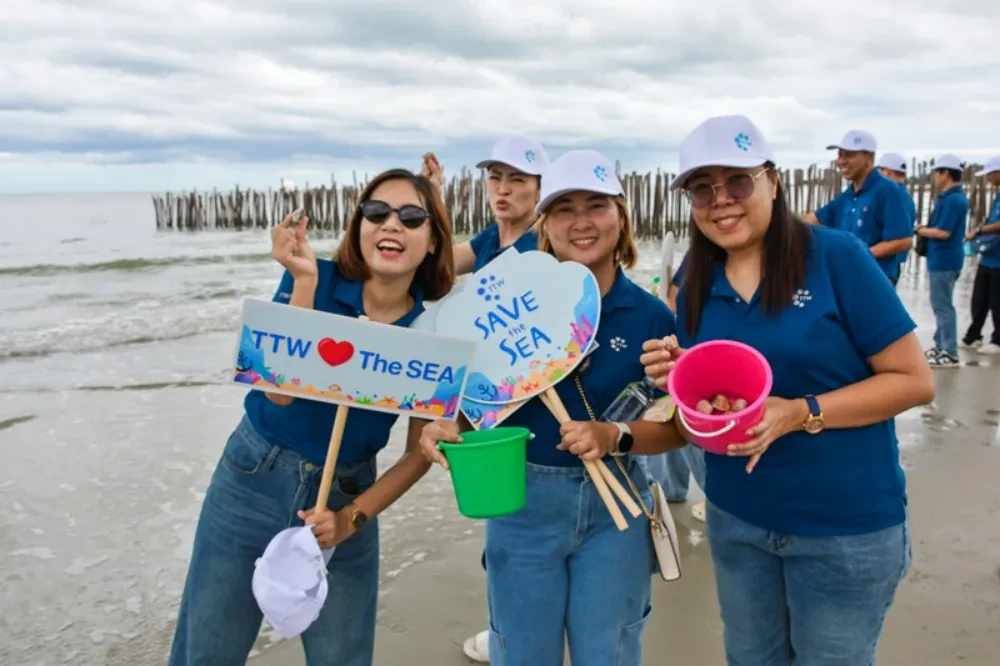 TTW organizes the activity “TTW SAVE THE SEA TTW volunteers join in restoring the environment, releasing aquatic animals, returning life to the Thai seas” at the Sirindhorn International Environmental Park