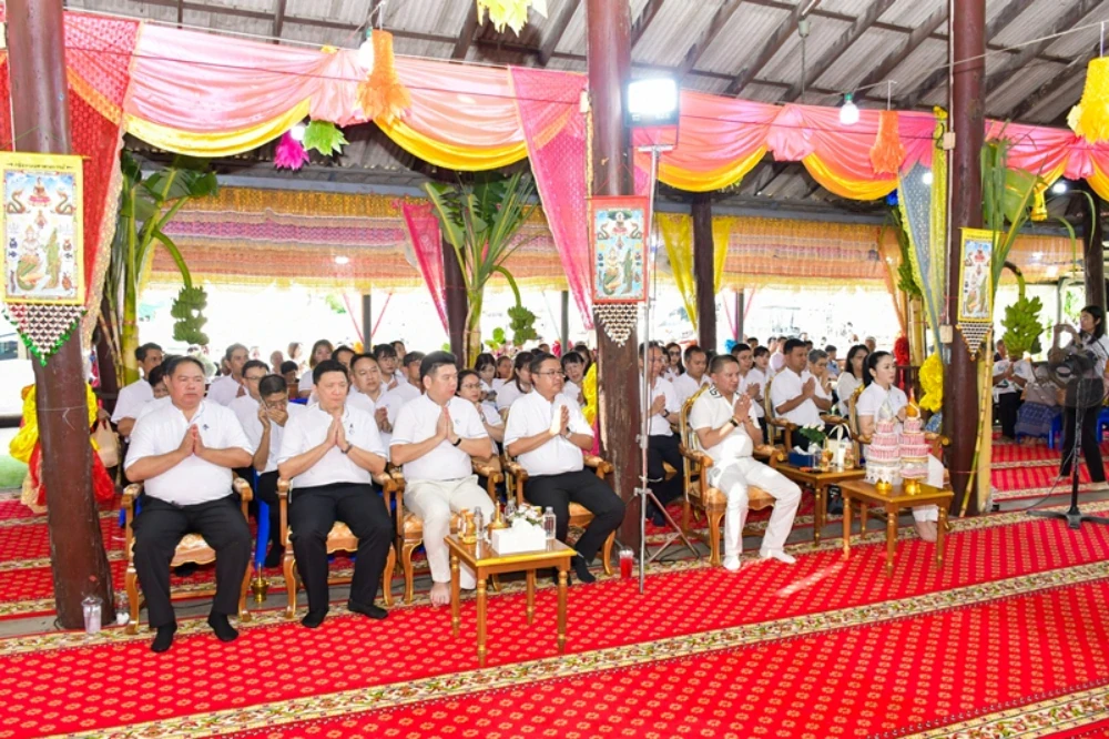 TTW participated in the annual Kathin ceremony in 2025 and raised the top of the Buddha image's umbrella at Wat Ban Phrao Nai, Pathum Thani Province