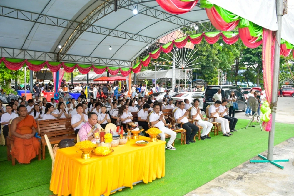 TTW participated in the annual Kathin ceremony in 2025 and raised the top of the Buddha image's umbrella at Wat Ban Phrao Nai, Pathum Thani Province
