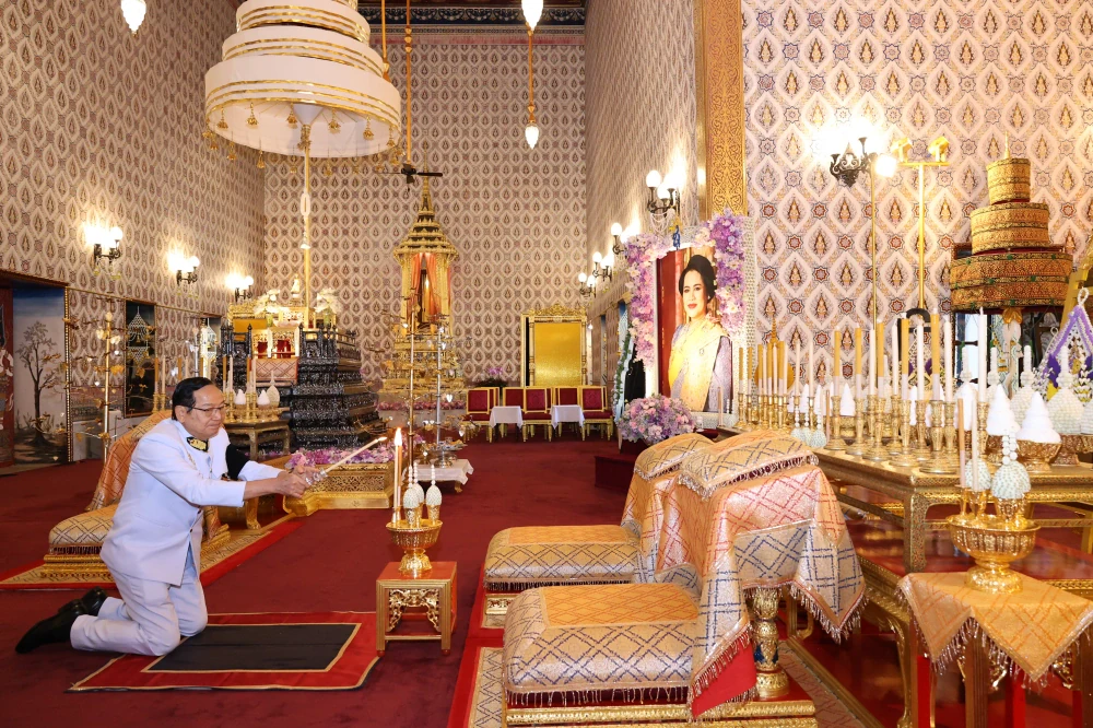 TTW, together with Ch. Karnchang Group, co-hosted a merit-making ceremony and laid wreaths to pay homage to the late Queen Sirikit, the Queen Mother