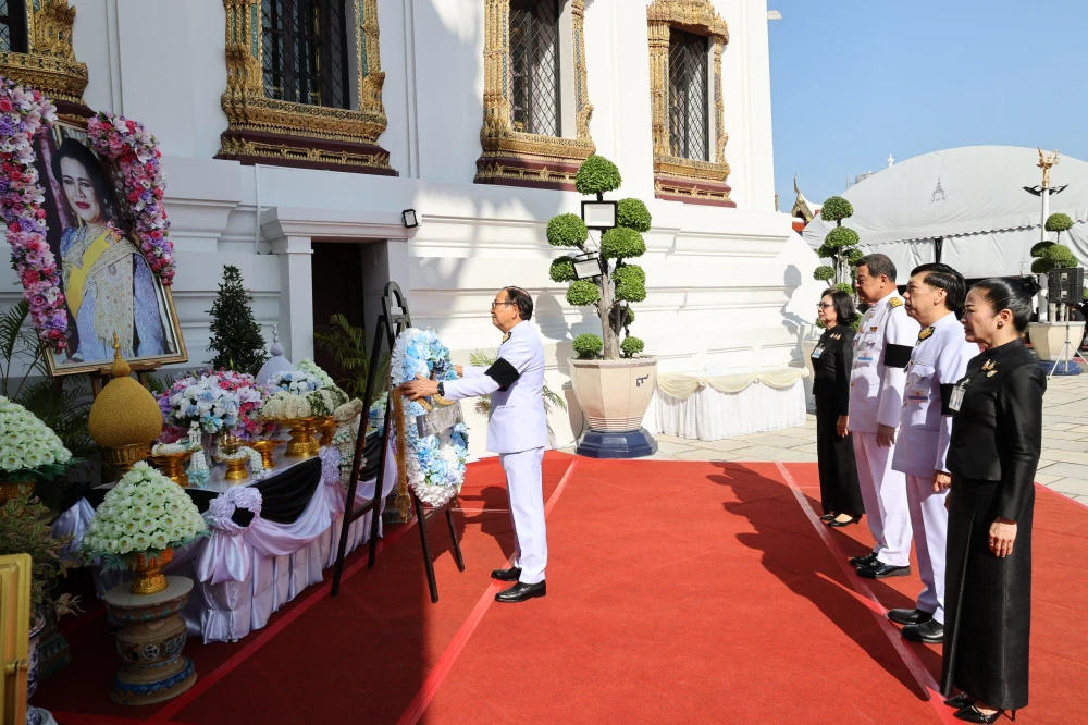 TTW, together with Ch. Karnchang Group, co-hosted a merit-making ceremony and laid wreaths to pay homage to the late Queen Sirikit, the Queen Mother