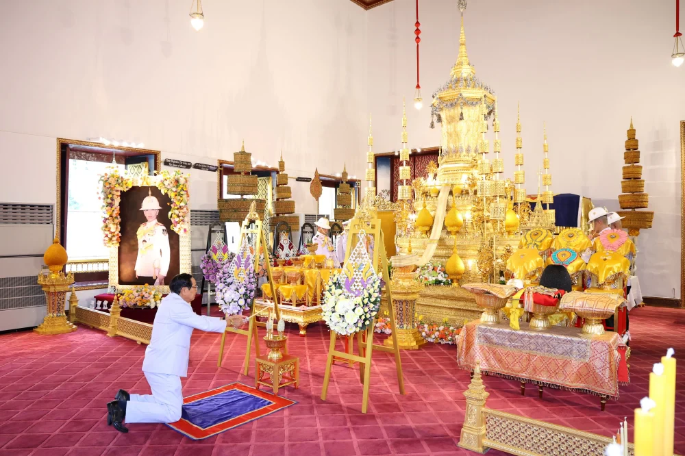 TTW, in collaboration with the CH. Karnchang Group, served as a co-host for the *Phra Phithi Tham* (royal religious chanting ceremony) for the late Her Royal Highness Princess Bajrakitiyabha Narendiradebyavati Kromluang Rajarajanisiribadhara, held at the Phiman Rattaya Throne Hall within the Grand Palace