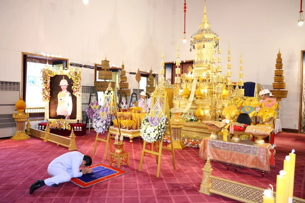 TTW, in collaboration with the CH. Karnchang Group, served as a co-host for the *Phra Phithi Tham* (royal religious chanting ceremony) for the late Her Royal Highness Princess Bajrakitiyabha Narendiradebyavati Kromluang Rajarajanisiribadhara, held at the Phiman Rattaya Throne Hall within the Grand Palace