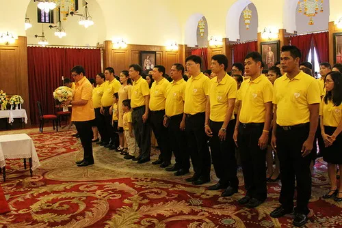 TTW ร่วมลงนามถวายพระพรในหลวง ณ พระบรมมหาราชวัง